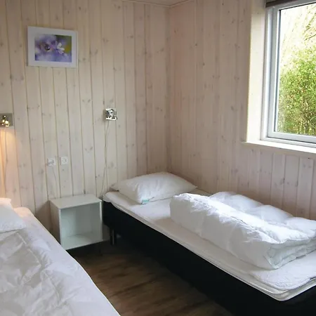 Seven-bedroom Tranekaer With A Hot Tub 03 Hébergement de vacances Tranekær