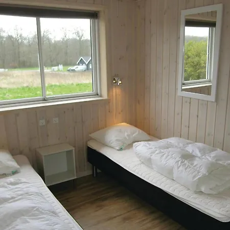 Seven-bedroom Tranekaer With A Hot Tub 03 *