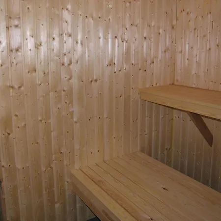 Seven-bedroom Tranekaer With A Hot Tub 03 Tranekær